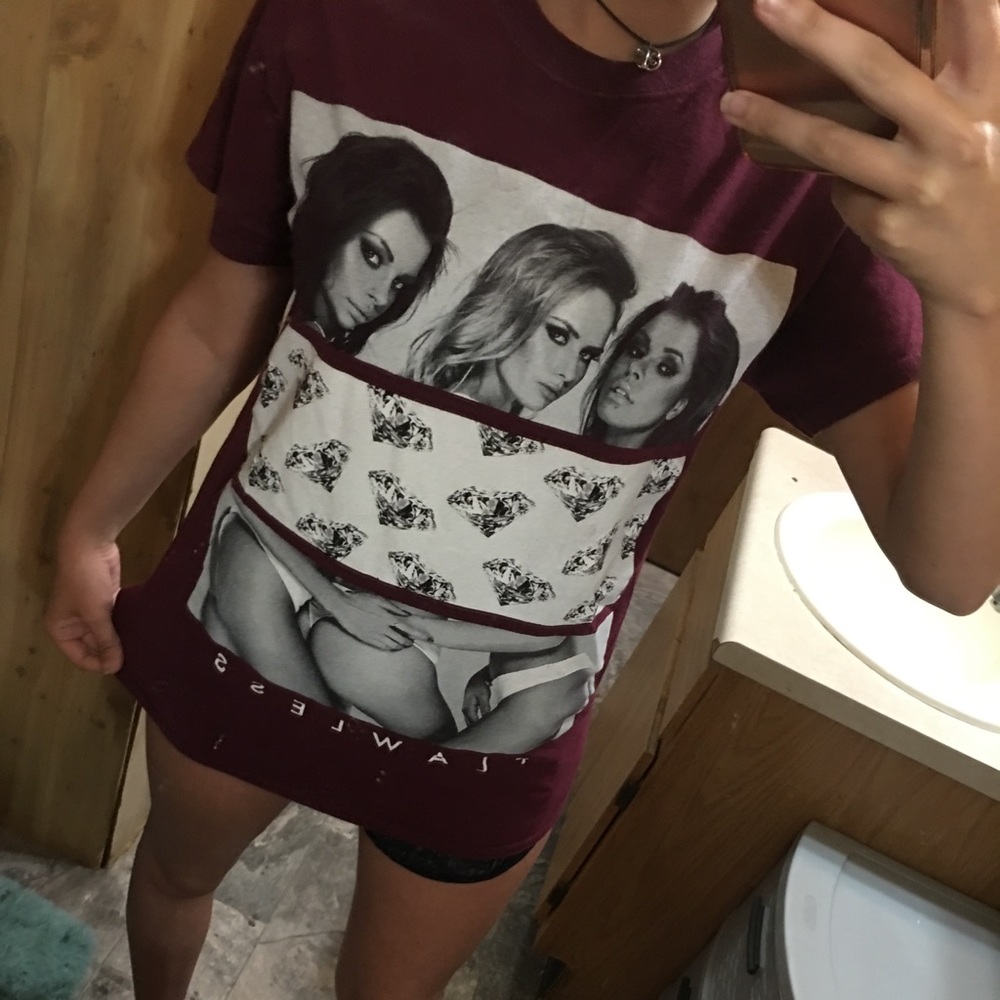 T shirt